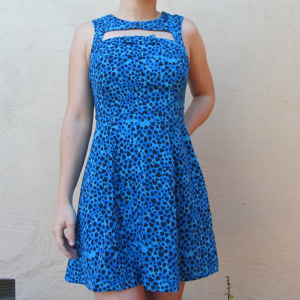 Kimchi Blue UO Heart Cheetah Twee Dress Sz 2
